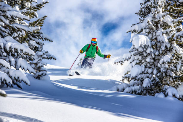 Downhill Skiing and Scoliosis Management Guide