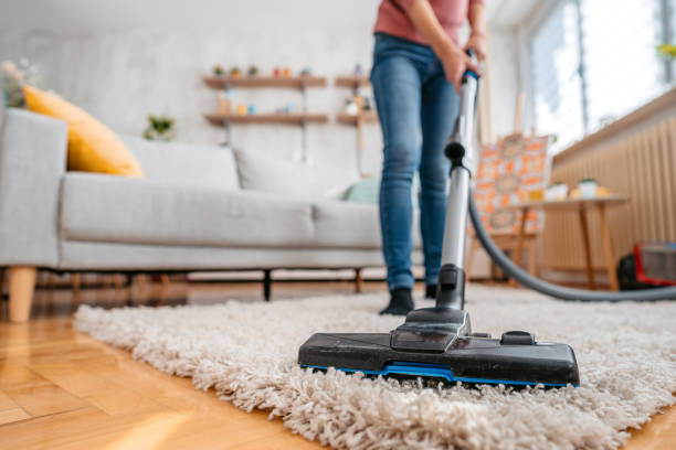 For Scoliosis Patients: Easy Tips on How to Prevent Back Pain When Vacuuming